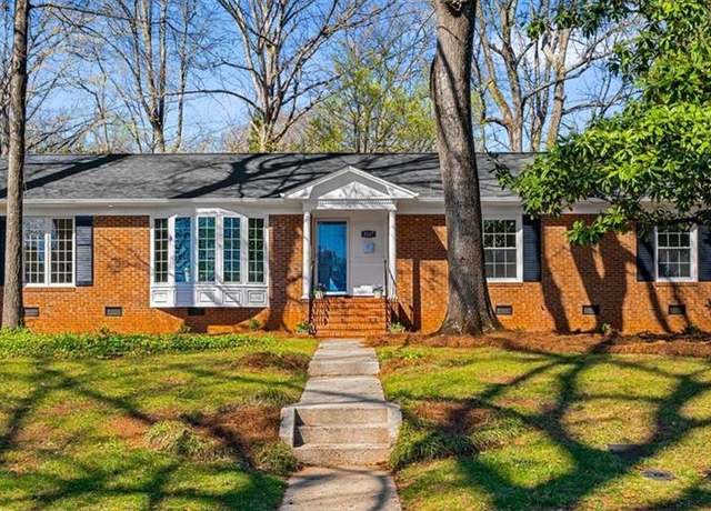 Property at 3117 Northampton Dr, Greensboro, NC 27408, 4 beds, 3 baths