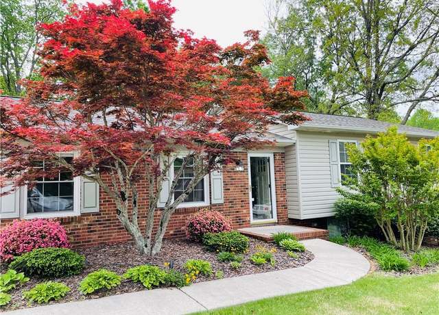 Property at 212 Hamilton Rd, Lexington, NC 27292, 3 beds, 2 baths
