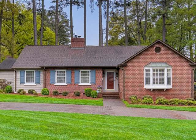 Property at 2600 Bitting Rd, Winston-salem, NC 27104, 3 beds, 3.5 baths