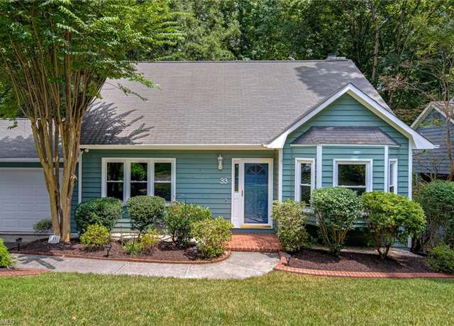 Property at 33 Carrisbrooke Ln, Winston-salem, NC 27104, 3 beds, 2 baths