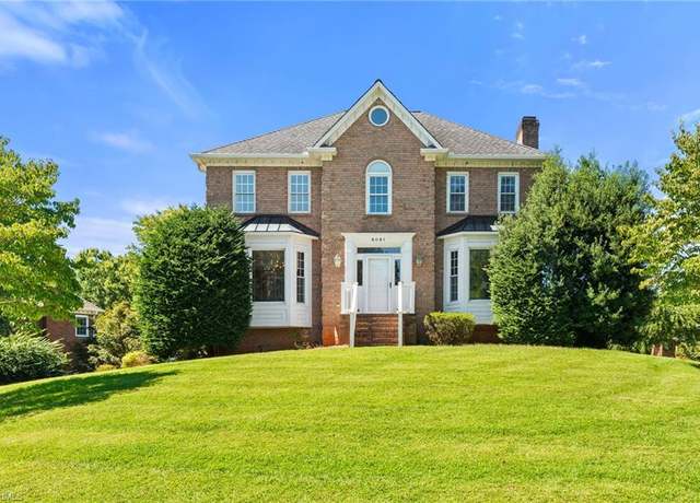 Property at 8061 Glengarriff Rd, Clemmons, NC 27012, 3 beds, 3 baths