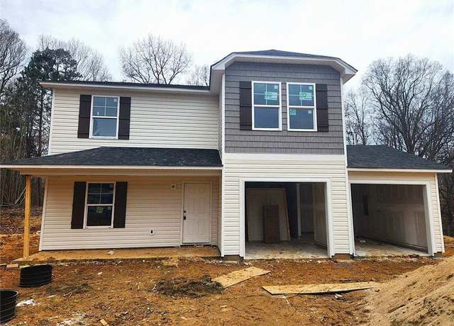 Property at 324 Crotts Dr, Lexington, NC 27292, 3 beds, 2.5 baths