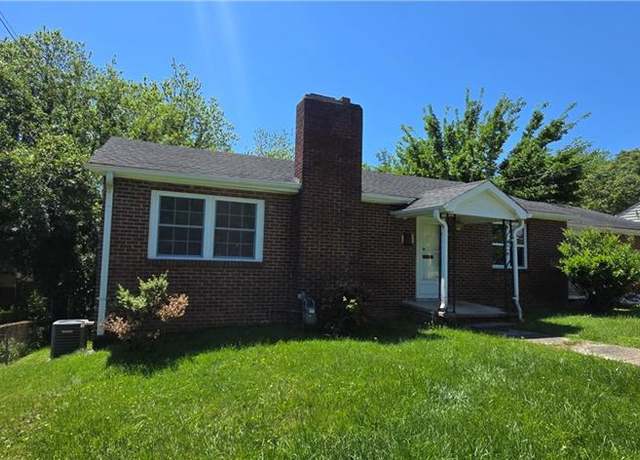 Property at 450 24th St, Winston-salem, NC 27105, 2 beds, 1 bath