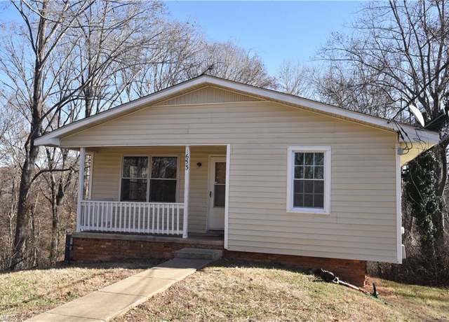 Property at 1653 Emerald St, Winston-salem, NC 27105, 3 beds, 1.5 baths