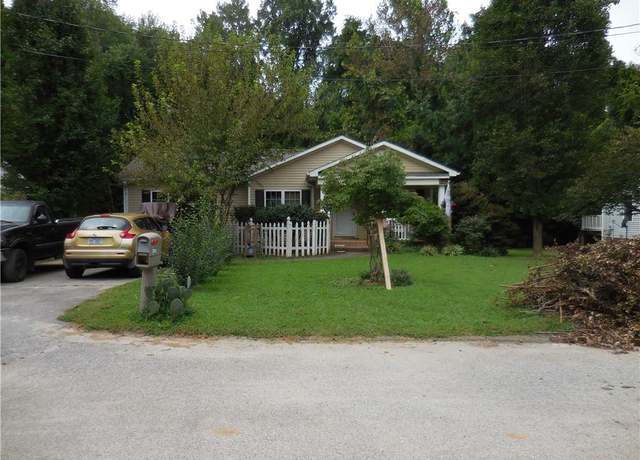 Property at 2942 Edwards St, Winston-salem, NC 27127, 3 beds, 2 baths