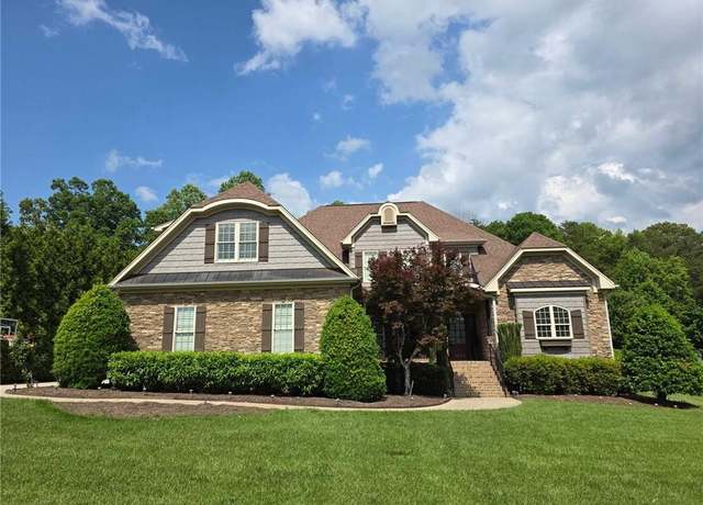 Property at 8174 Rob Roy Dr, Summerfield, NC 27358, 4 beds, 4 baths