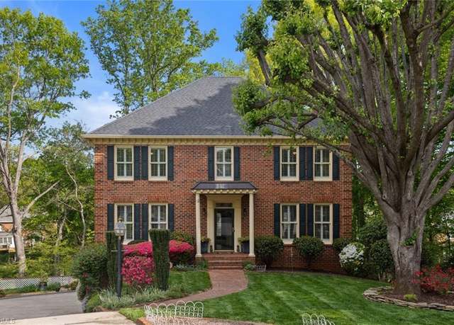 Property at 616 Braewyck Ln, Winston-salem, NC 27104, 4 beds, 3.5 baths
