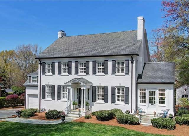 Property at 2202 W Market St, Greensboro, NC 27403, 4 beds, 4.5 baths