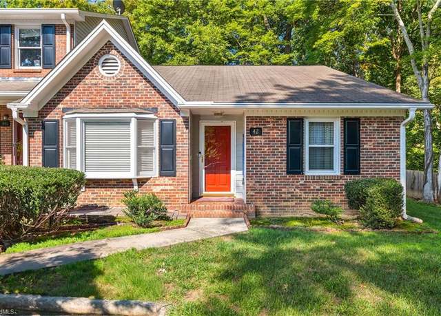 Property at 42 Brandy Ct, Greensboro, NC 27409, 3 beds, 2 baths