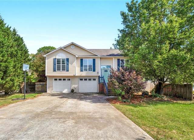 Property at 2148 Saponi Village Ct, Winston-salem, NC 27127, 3 beds, 2 baths