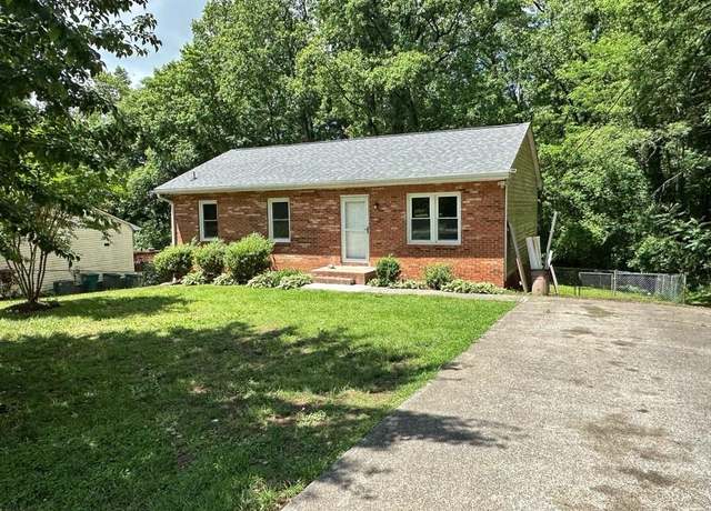 Property at 500 Heatherton Ln, Rural Hall, NC 27045, 3 beds, 1.5 baths