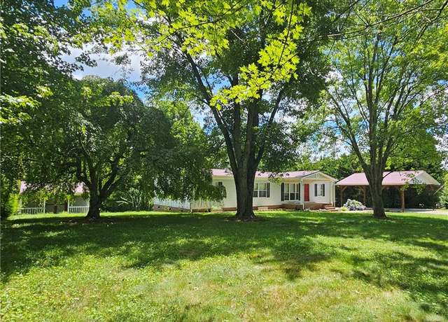 Property at 538 Pilgrim Baptist Church Rd, Wilkesboro, NC 28697, 3 beds, 2 baths