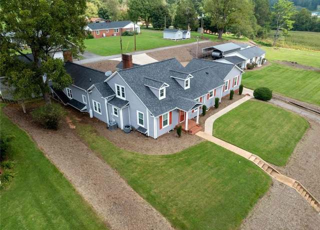 Property at 604 E Main St, Wilkesboro, NC 28697, 4 beds, 3 baths