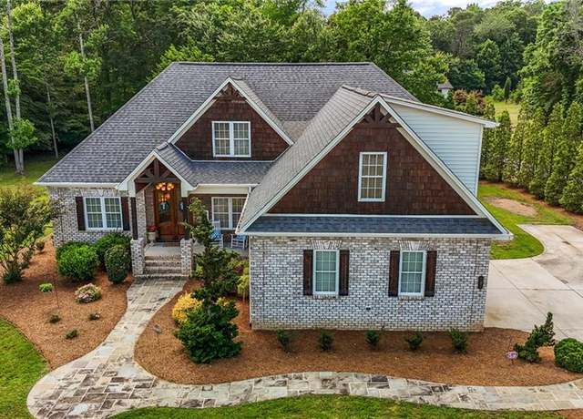 Property at 122 K Fork Rd, Madison, NC 27025, 5 beds, 3 baths