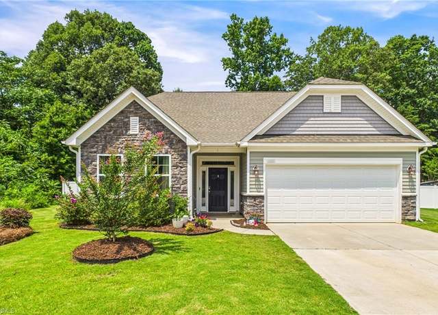 Property at 1229 Royal Coach Trl, Kernersville, NC 27284, 4 beds, 3 baths