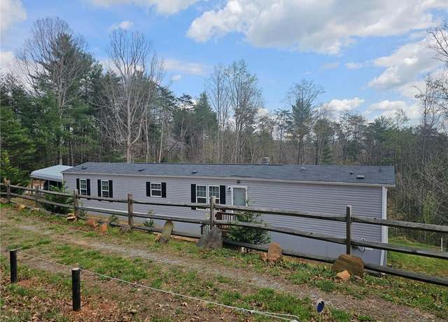Property at 2390 Elledge Mill Rd, North Wilkesboro, NC 28659, 3 beds, 2 baths