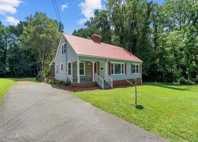 Property at 255 Liberty St, Asheboro, NC 27205, 3 beds, 1.5 baths