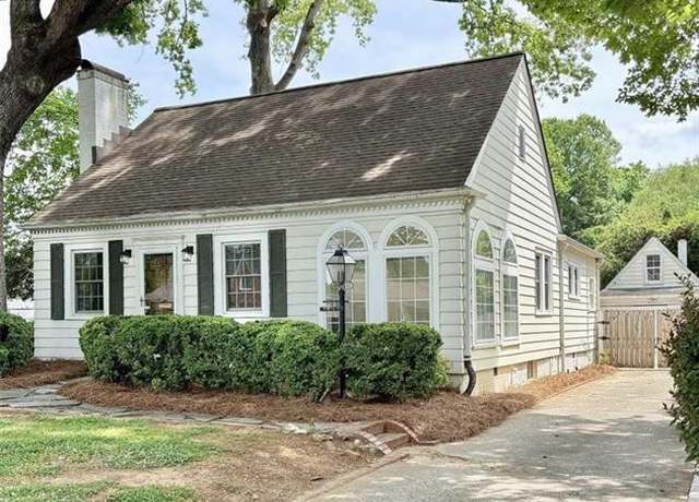 Property at 918 Rotary Dr, High Point, NC 27262, 2 beds, 2 baths