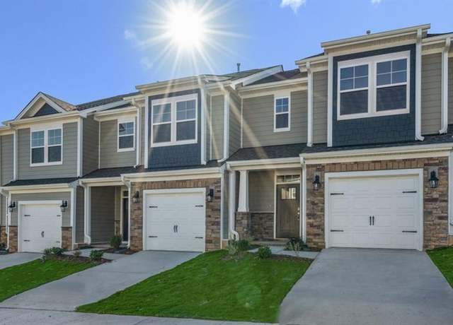 Property at 1428 Amberview Ln, Kernersville, NC 27284, 3 beds, 2.5 baths