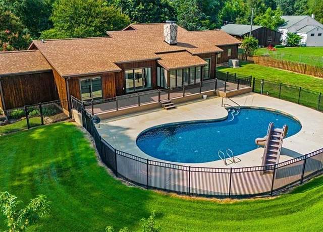Property at 1507 Scalesville Rd, Summerfield, NC 27358, 3 beds, 3.5 baths