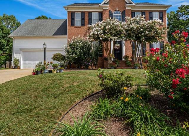 Property at 3625 Oak Chase Dr, High Point, NC 27265, 4 beds, 2.5 baths