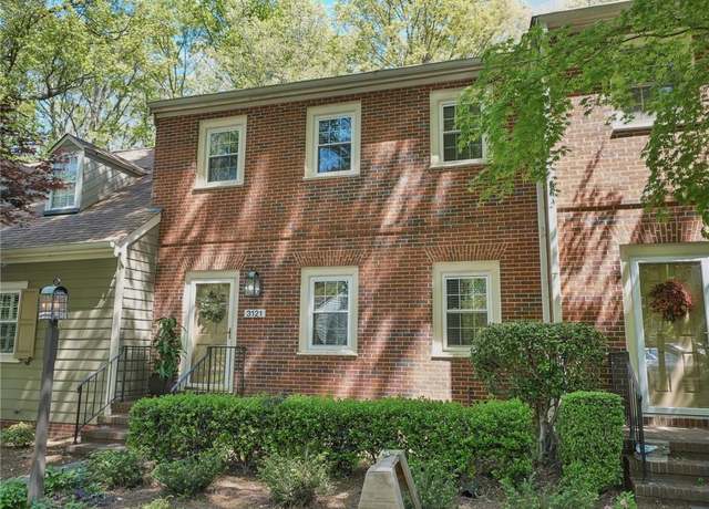 Property at 3121 Sedgefield Gate Rd, Greensboro, NC 27407, 3 beds, 3 baths