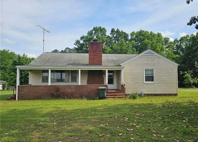 Property at 914 E Meadow Rd, Eden, NC 27288, 2 beds, 1 bath