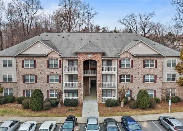 Property at 4505 Old Battleground Rd #208, Greensboro, NC 27410, 1 bed, 1 bath