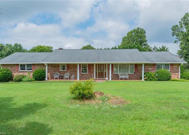 Property at 240 Midpines Dr, Winston-salem, NC 27127, 3 beds, 2 baths
