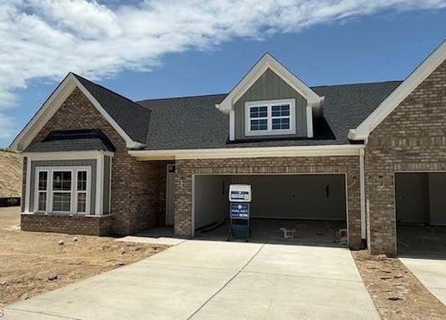 Property at 326 Yarrow Dr, Lexington, NC 27295, 3 beds, 2 baths