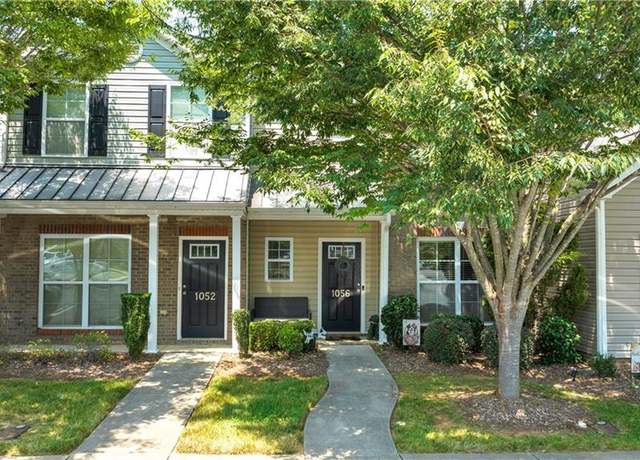 Property at 1056 Kelso Ln, Burlington, NC 27215, 2 beds, 2.5 baths