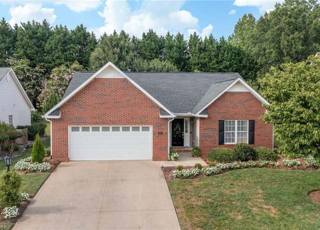 Property at 1811 Cahill Dr, Winston-salem, NC 27127, 3 beds, 2 baths
