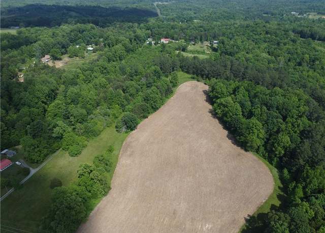 Property at 6988 Salem Chapel Rd, Walnut Cove, NC 27052, 3 beds, 1 bath