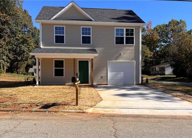 Property at 1609 Hardie St, Greensboro, NC 27403, 3 beds, 2.5 baths