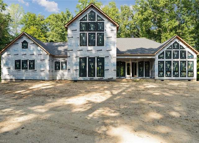 Property at 5960 & 5964 Pepper Rd, Oak Ridge, NC 27310, 4 beds, 4.5 baths