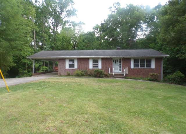 Property at 902 Mark Ave, Asheboro, NC 27205, 3 beds, 2 baths