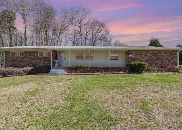 Property at 5015 Shadygrove Ln, Greensboro, NC 27407, 3 beds, 2 baths