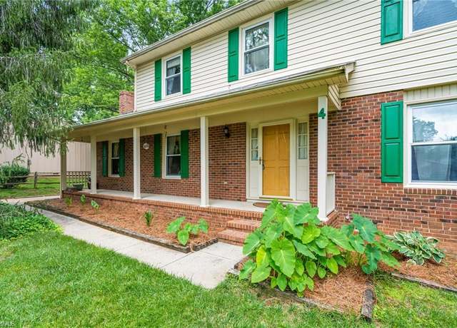 Property at 4 Frostbrook Ct, Greensboro, NC 27455, 4 beds, 2.5 baths