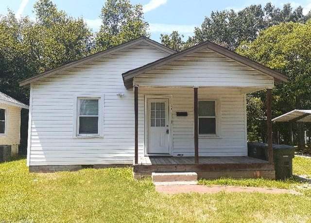 Property at 131 Poe St, Greensboro, NC 27403, 2 beds, 1 bath