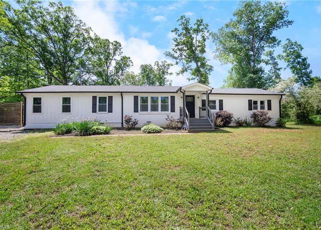Property at 1370 Kepley Rd, Lexington, NC 27292, 3 beds, 2 baths