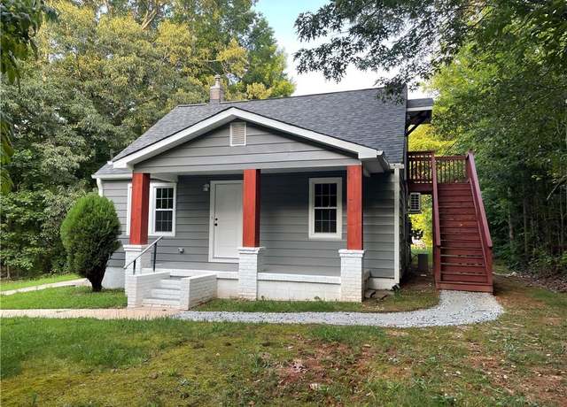 Property at 5214 Summit Ave, Greensboro, NC 27405, 3 beds, 2 baths