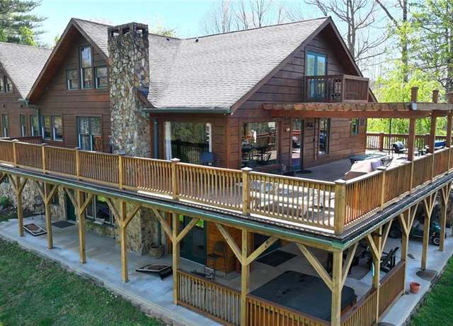 Property at 185 Edmiston Ln, Boomer, NC 28606, 6 beds, 6.5 baths