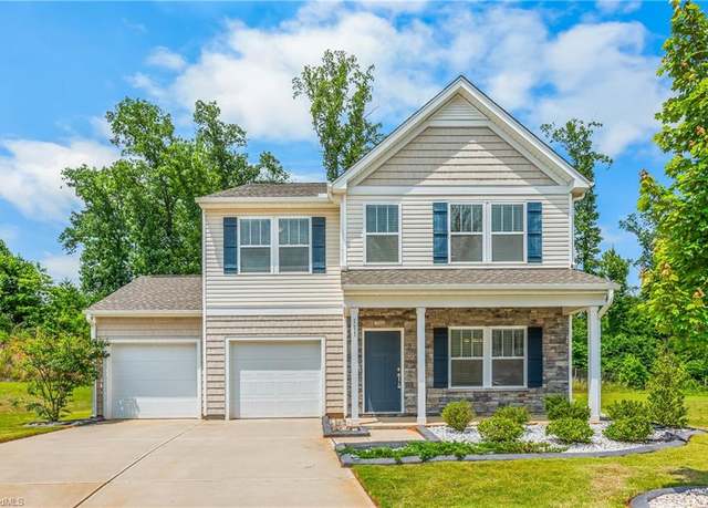 Property at 111 Cardeza Ct, Greensboro, NC 27405, 3 beds, 2.5 baths