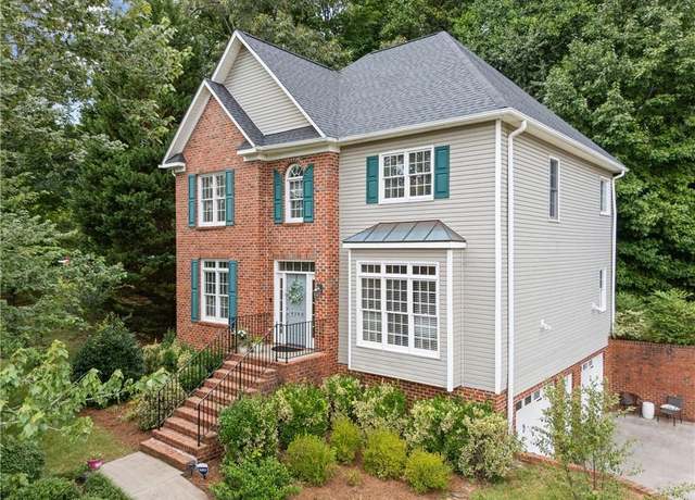 Property at 4340 Chadwyck Dr, Winston-salem, NC 27106, 4 beds, 2.5 baths
