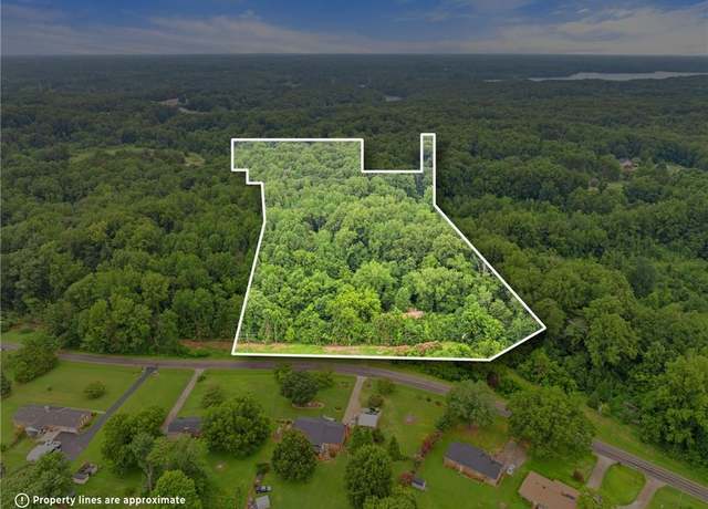 Property at 1073 Hillcroft Rd, Browns Summit, NC 27214