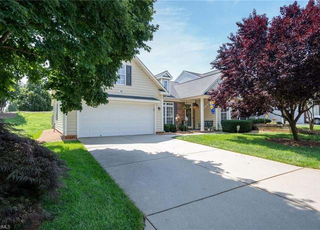 Property at 46 Wheelwright Ct, Greensboro, NC 27455, 3 beds, 2 baths