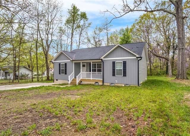Property at 608 Carter Dr, Thomasville, NC 27360, 3 beds, 2 baths