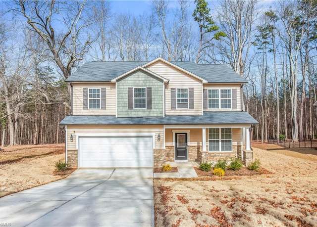 Property at 2559 Wallingford Rd, Winston-salem, NC 27101, 4 beds, 2.5 baths