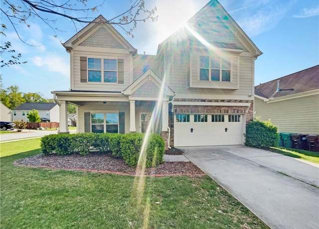 Property at 4640 Meadowside Ter, High Point, NC 27265, 6 beds, 4.5 baths