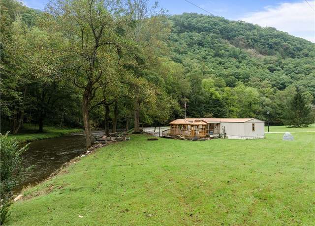 Property at 3392 Kibler Valley Rd, Ararat, VA 24053, 3 beds, 2 baths